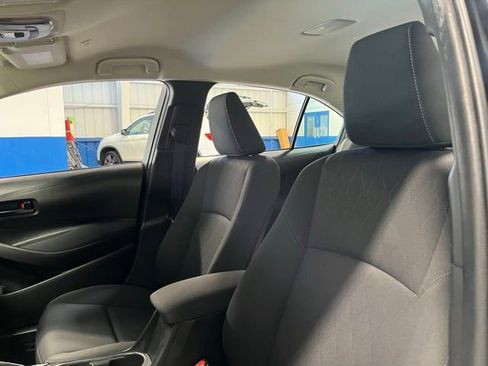Used 2023 Toyota Corolla LE FWD image 23