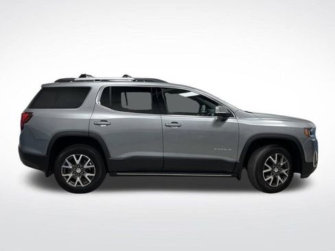 Used 2023 GMC Acadia SLE image 2