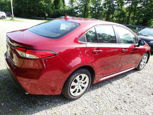Certified 2026 Toyota Corolla LE FWD image 3