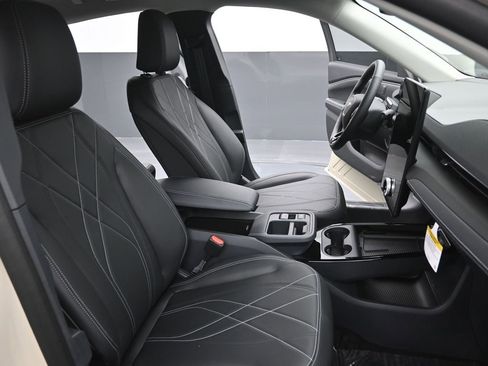 New 2025 Ford Mustang Mach-E Select image 16