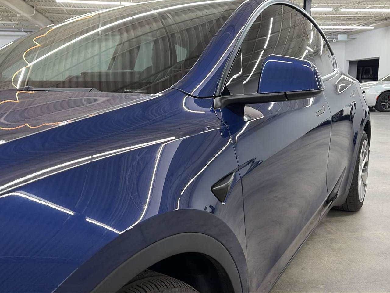 Used 2022 Tesla Model Y Long Range AWD/4WD image 5