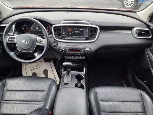 Certified 2020 Kia Sorento EX image 9