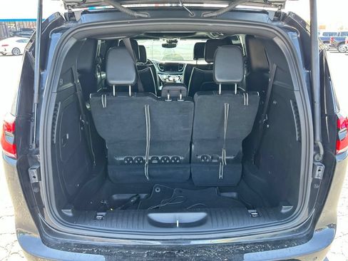 Used 2022 Chrysler Pacifica Limited w/ S Appearance Package FWD image 37