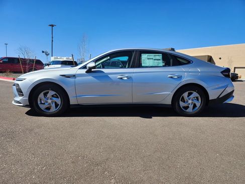 New 2026 Hyundai Sonata SE FWD image 8