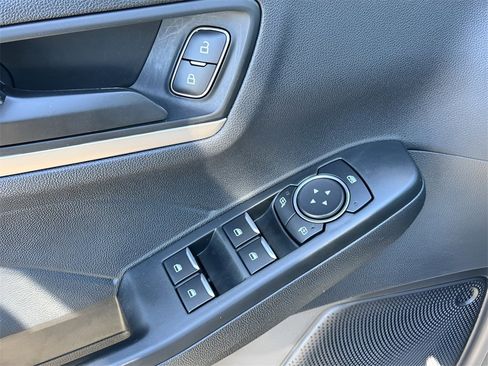 Used 2022 Ford Escape SE w/ Cold Weather Package image 26