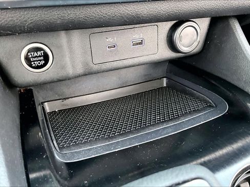 Used 2021 Nissan Rogue SV image 36