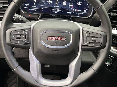 Certified 2025 GMC Sierra 1500 SLE w/ X31 Off-Road Package AWD/4WD image 15