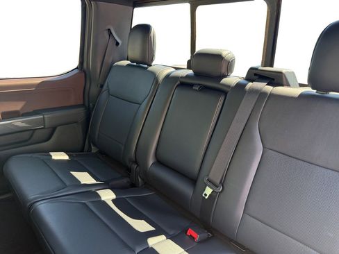 Used 2021 Ford F150 Lariat w/ Equipment Group 502A High image 13