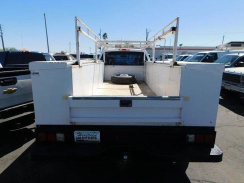 Used 2006 GMC Sierra 3500 W/T image 6
