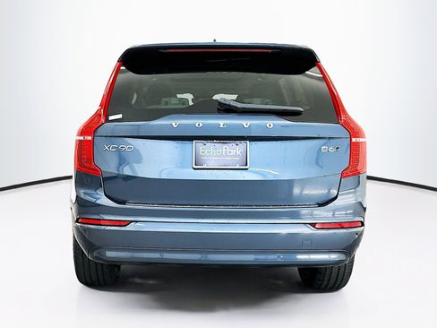 Used 2023 Volvo XC90 B6 Core w/ Protection Package Premier image 7