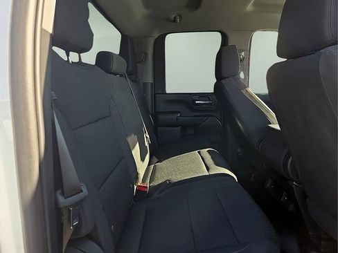 Used 2024 GMC Sierra 2500 Pro w/ Convenience Package image 15