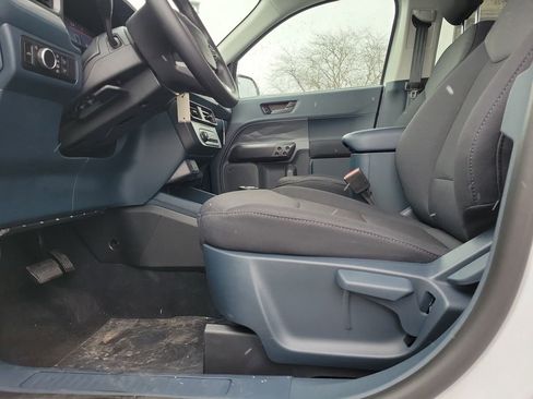 New 2026 Ford Maverick XL image 18