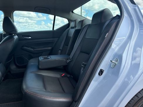 Used 2024 Nissan Altima 2.5 SR FWD image 15