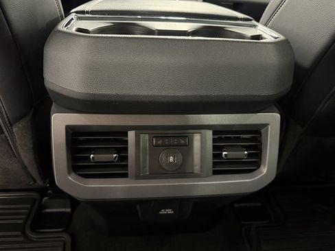 Used 2025 Ford F350 Lariat w/ Lariat Ultimate Package image 18