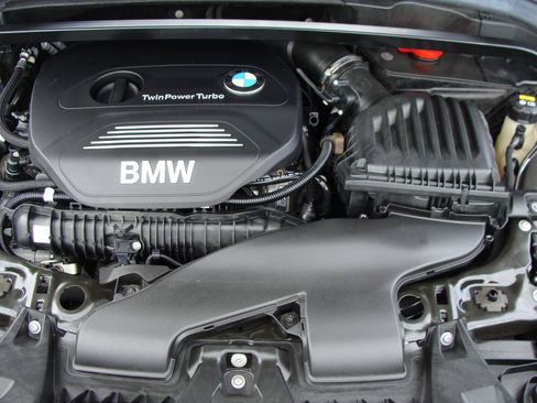 Used 2023 BMW X3 xDrive30i w/ Premium Package AWD/4WD image 7