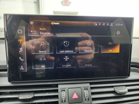 Used 2024 Audi Q5 2.0T Premium Plus image 43