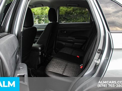 Used 2024 Mitsubishi Outlander Sport ES AWD/4WD image 16