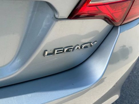 Used 2019 Subaru Legacy 2.5i Sport AWD/4WD image 17
