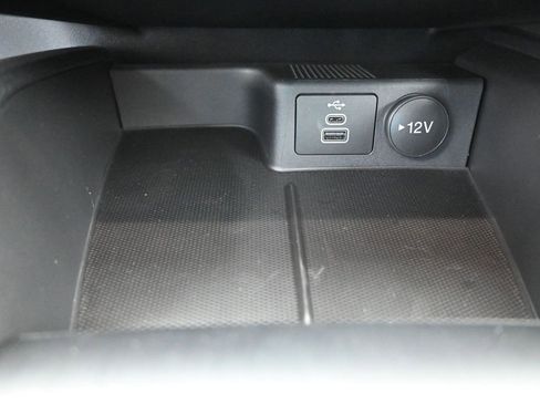 New 2025 Ford Mustang Mach-E Select image 31