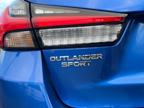 Used 2024 Mitsubishi Outlander Sport SE image 12