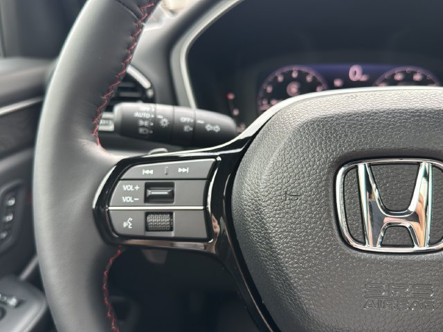 Certified 2026 Honda Pilot Black Edition image 33