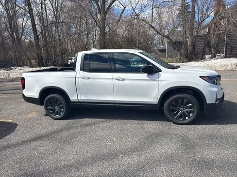 New 2026 Honda Ridgeline Sport image 2