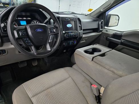 Used 2019 Ford F150 XLT image 2