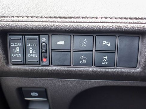 Used 2020 Honda Odyssey Elite image 19