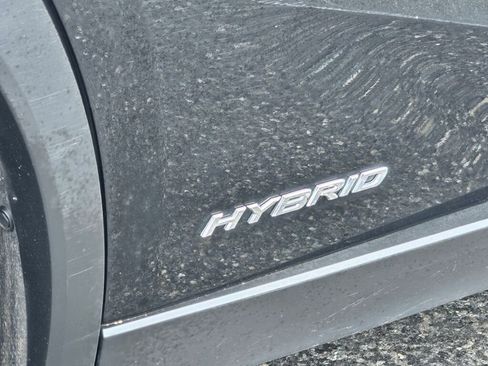 Used 2019 Lexus UX 250h w/ Premium Package AWD/4WD image 18