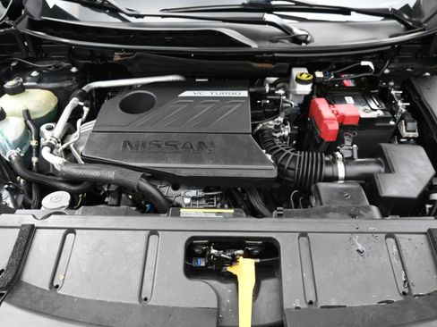 Used 2022 Nissan Rogue SV image 20