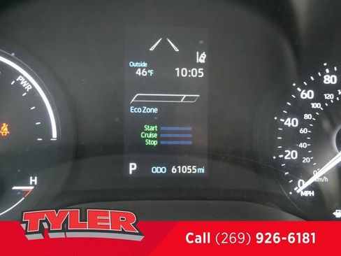 Used 2024 Toyota Sienna XLE FWD image 47