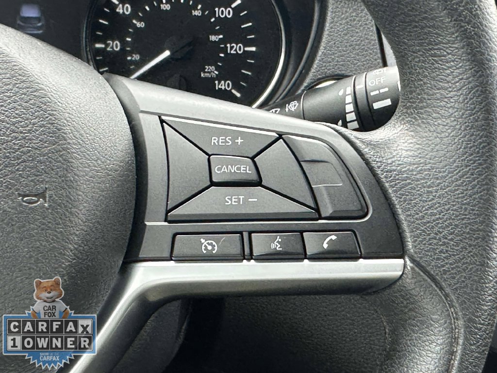 Used 2020 Nissan Rogue Sport SV AWD/4WD image 23