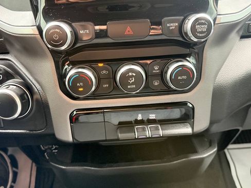 Used 2020 RAM 1500 Big Horn RWD image 21