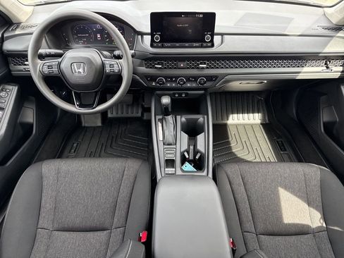 Used 2025 Honda Accord SE image 14