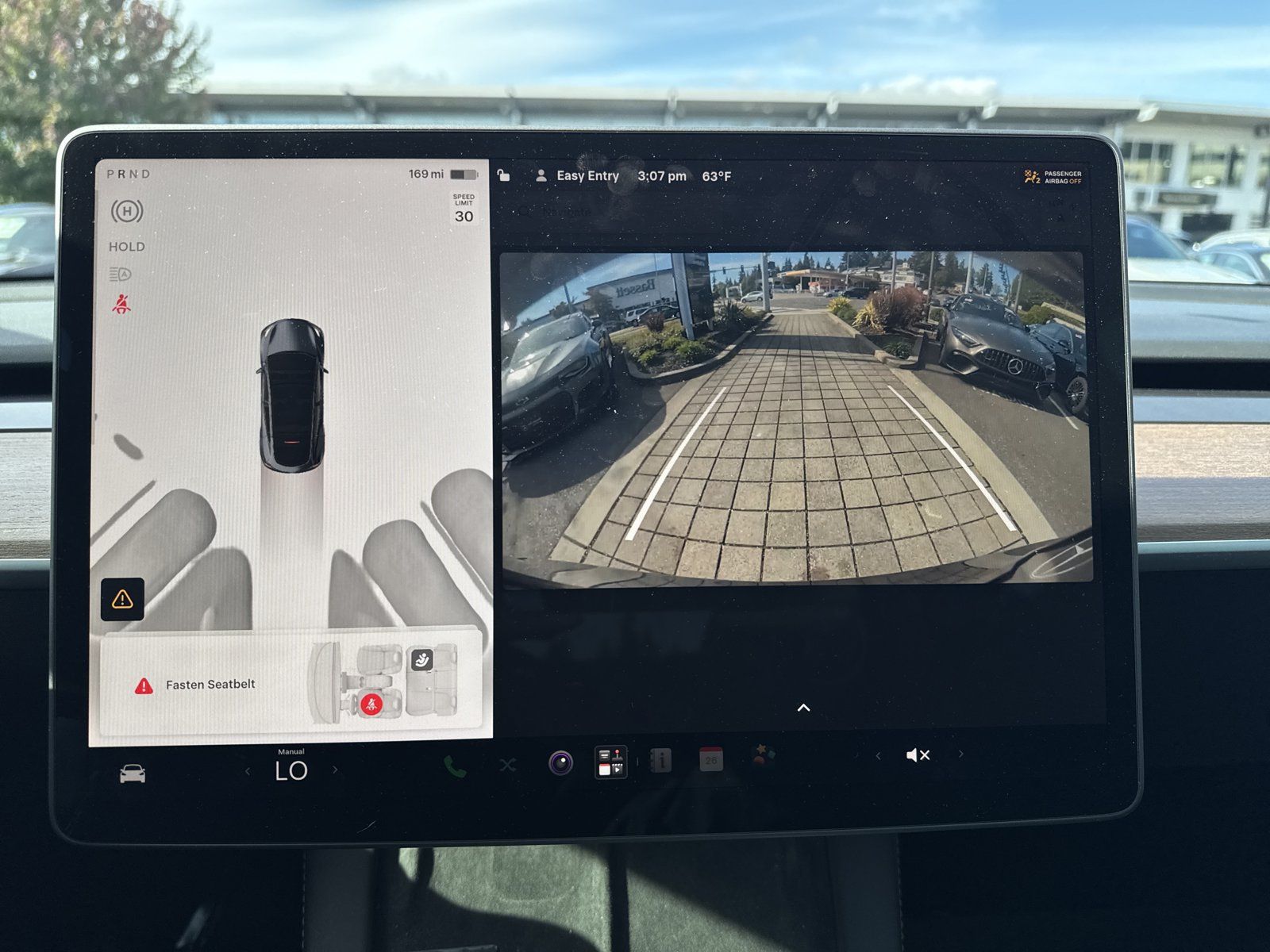 Used 2022 Tesla Model Y Long Range AWD/4WD image 19