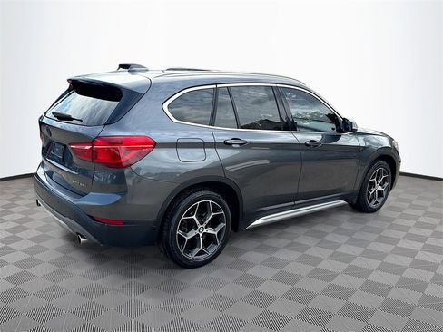 Used 2019 BMW X1 xDrive28i image 6