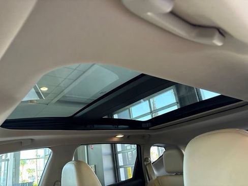 Used 2017 Nissan Murano Platinum w/ Platinum Technology Package AWD/4WD image 14