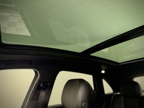 Used 2022 Porsche Macan S image 29