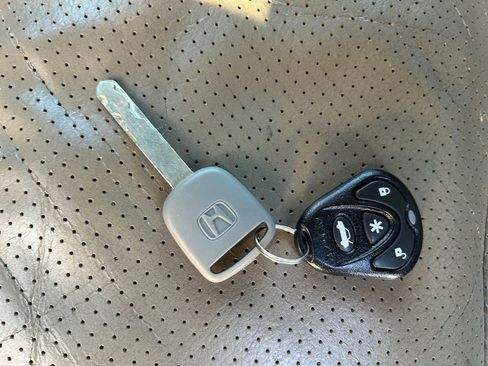 Used 2006 Honda Ridgeline RTL image 32