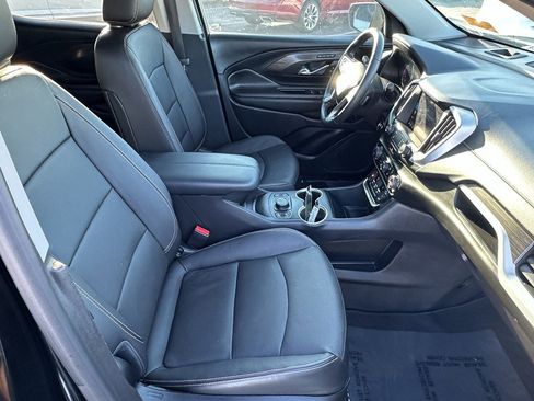 Used 2021 GMC Terrain SLT w/ Elevation Edition image 17