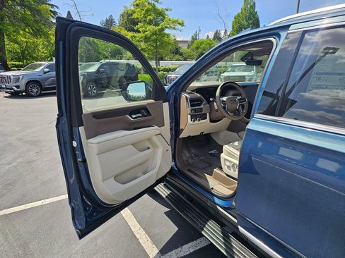 New 2026 GMC Yukon XL Denali AWD/4WD image 21