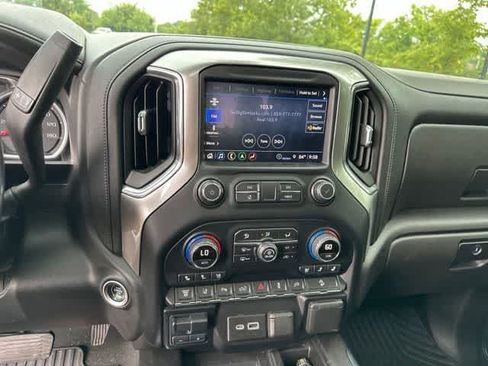 Used 2021 Chevrolet Silverado 2500 LTZ w/ LTZ Plus Package AWD/4WD image 10