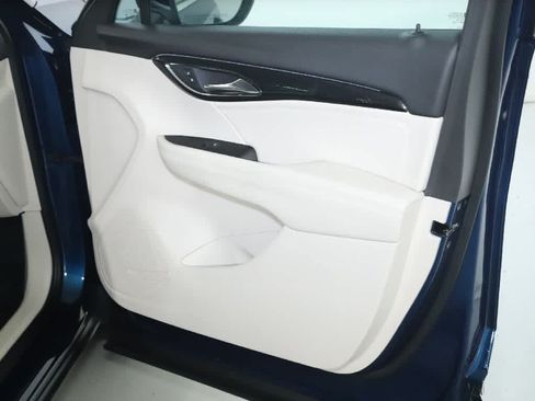 Used 2023 Buick Envision Preferred FWD image 36