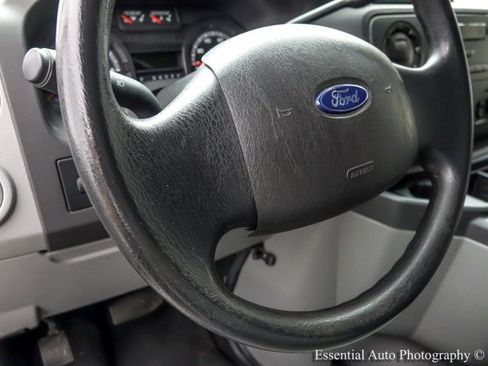 Used 2013 Ford E-250 and Econoline 250 w/ PWR Group RWD image 13