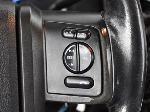 Used 2015 Ford F350 Platinum w/ Platinum Package image 19