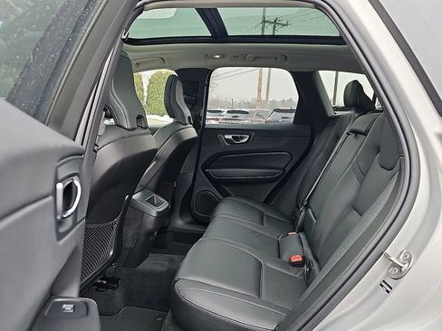 Used 2025 Volvo XC60 B5 Plus w/ Protection Package Premier image 10