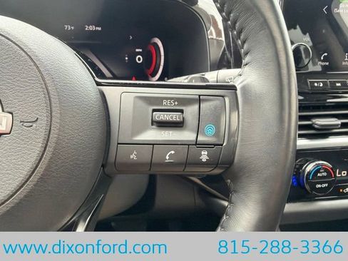 Used 2023 Nissan Pathfinder Platinum AWD/4WD image 18