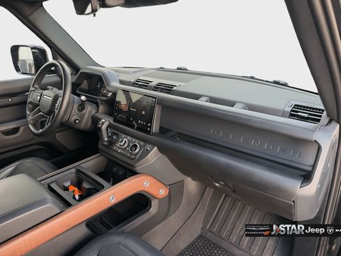 Used 2024 Land Rover Defender 110 X AWD/4WD image 21