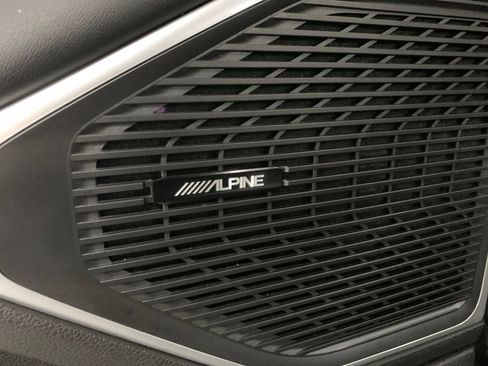 Certified 2025 Jeep Wagoneer Series II AWD/4WD image 26