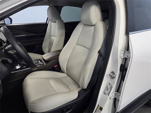 Certified 2023 MAZDA CX-30 AWD 2.5 S w/ Premium Package image 12